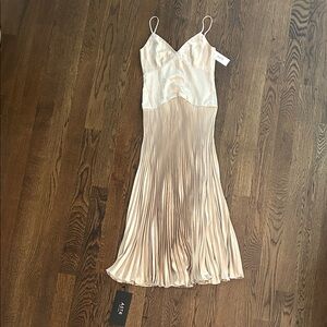 Astr Cream and Tan Pleated Midi Dress